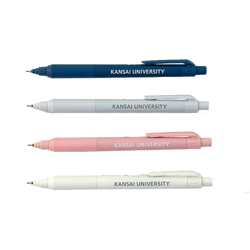 ４本のシャープペンシルが並んでいる。上からアイアンブルー、ライトグレー、コーラルピンク、アイボリーの軸色。