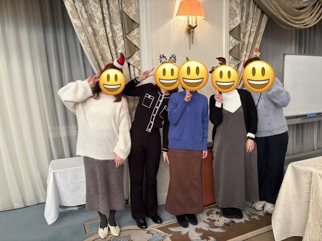幹事メンバーの集合写真